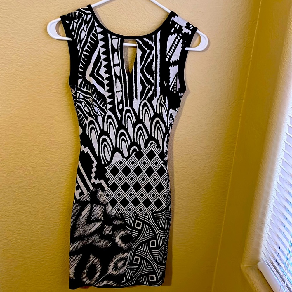 Black and white printed dress